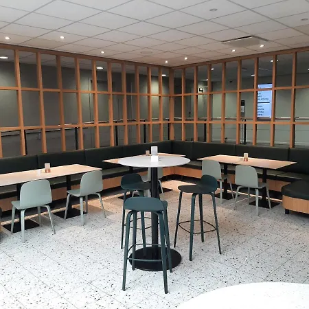 科尔丁体育酒店 2*