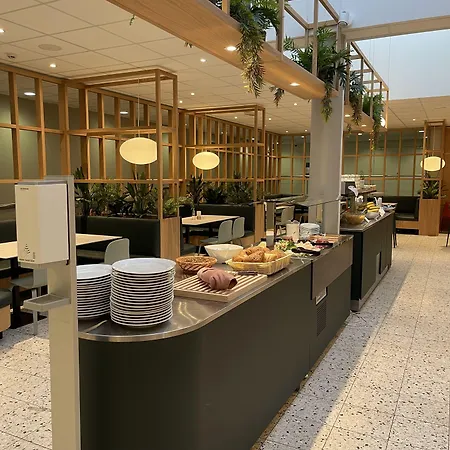 科尔丁体育酒店 酒店