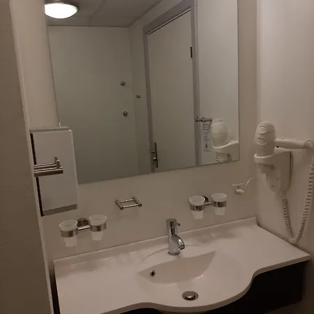 酒店 科尔丁体育酒店 2*